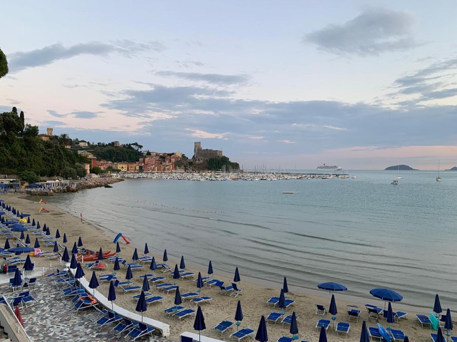 Altro Cuore Di Lerici, Central & Charming מראה חיצוני תמונה